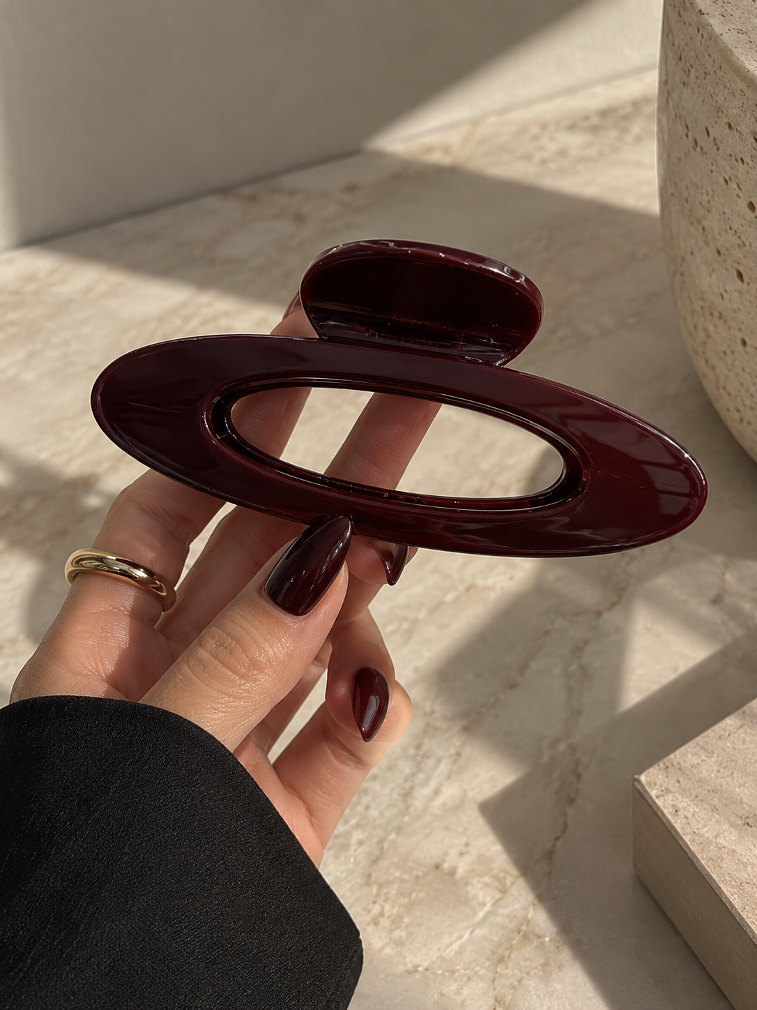 The Ovale Clip